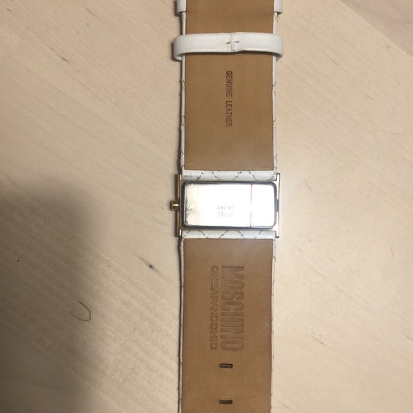 Moschino Cheap and Chic white and Gold Watch, Authentic - Picture 5 of 9